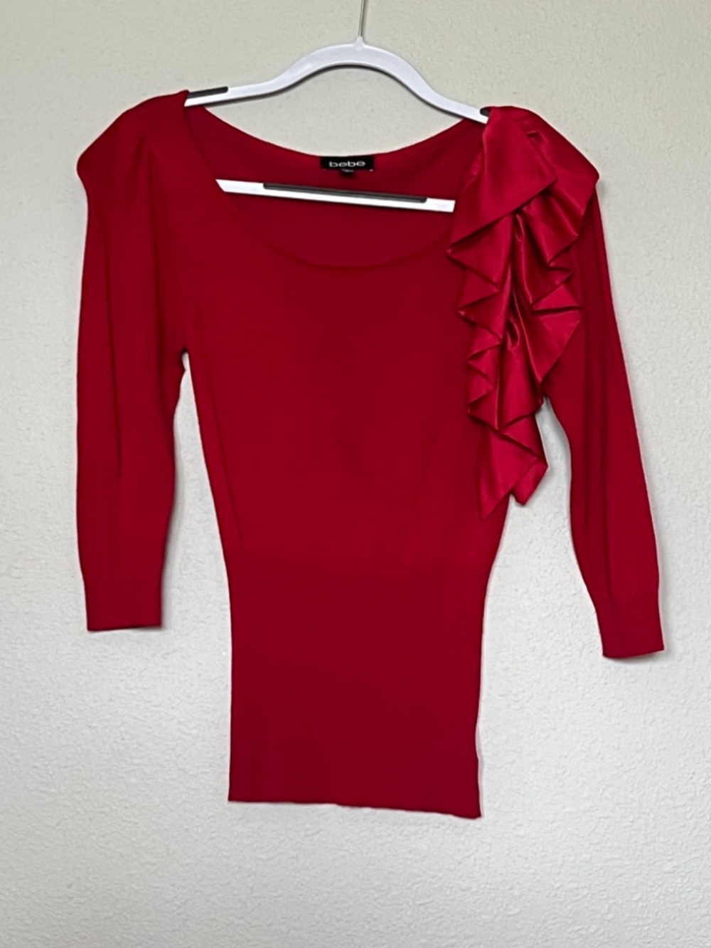 Bebe Long Sleeve lightweight Festive sweater size S - Picture 2 of 5